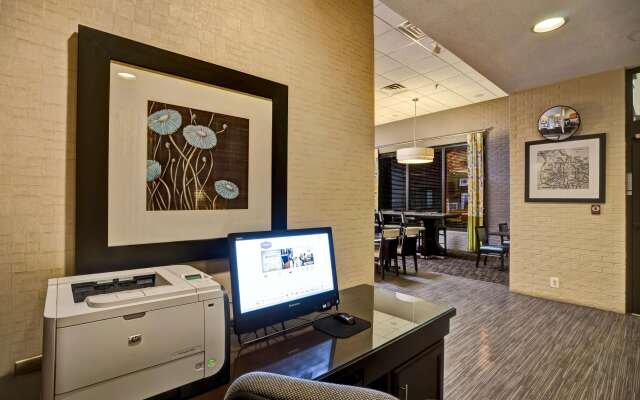 Hampton Inn Norfolk-Naval Base