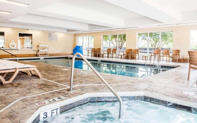 Comfort Suites Rock Hill Manchester Meadows Area