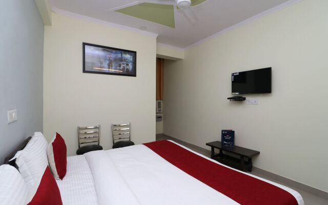 OYO Flagship 10045 Hotel Pearl Residency