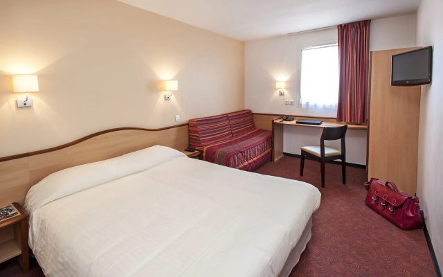 Brit Hotel Confort Montauban
