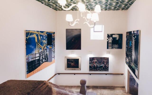 Arha Casona de Carmona (Antiguo Parador de Carmona-Cantabria)