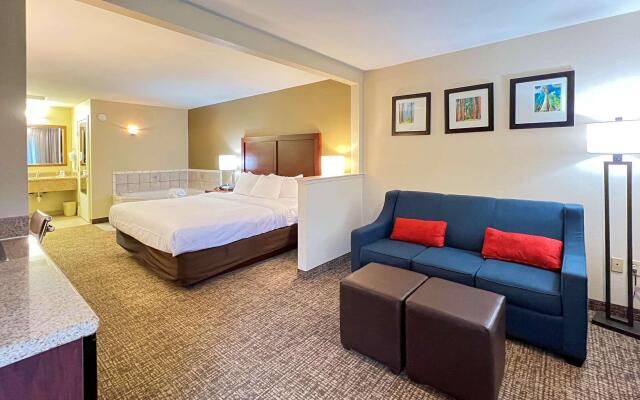 Comfort Inn & Suites Sequoia/Kings Canyon