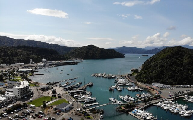 Harbour View Motel