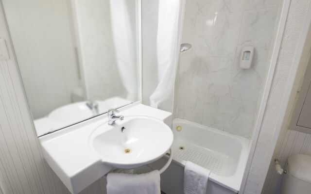 B&B HOTEL Bourges (2)