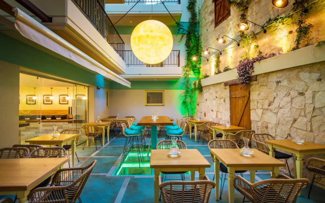 Anesis Blue Boutique Hotel