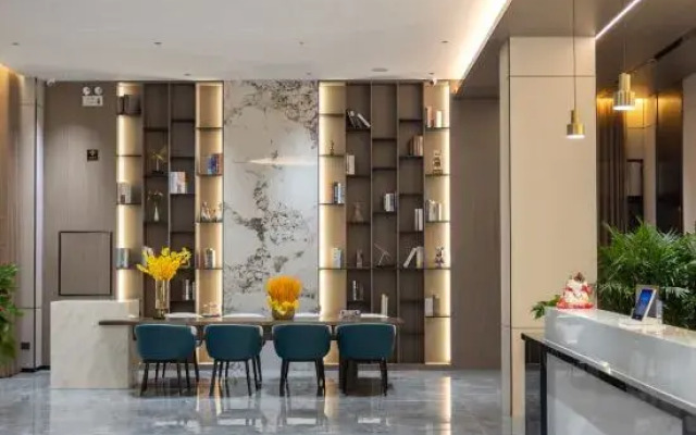 Carlton Express Hotel (Ledong Huangliuzhen Branch)