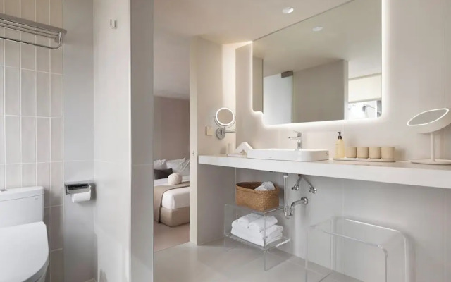 LOREHOTEL