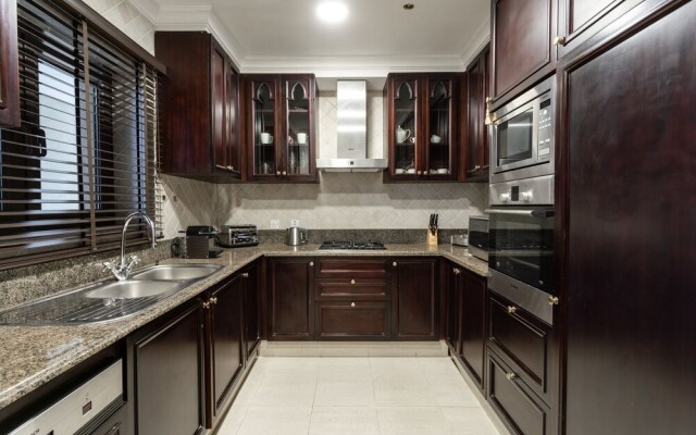 Full Burj Khalifa Souq al Bahar