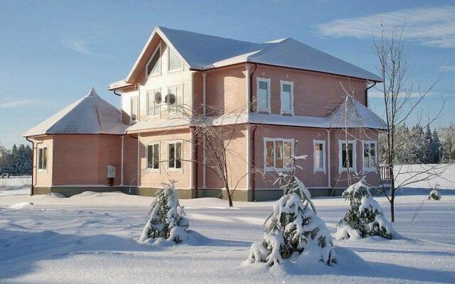 Aleksino-Istra Guest house	