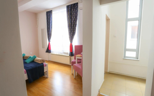 Studio Apartman Ld U Strogom Centru