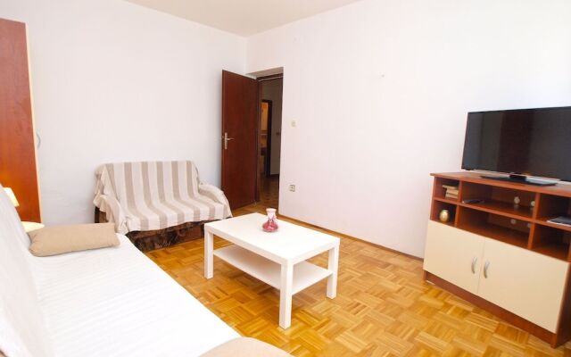 Apartment Brajdine 405