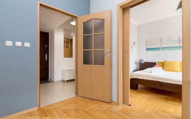 Grojecka Stara Ochota Apartment