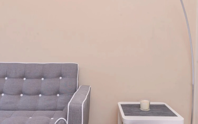 FM Deluxe 1-BDR Apartment - Good Vibes