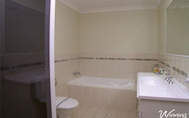 Two Beaches, 74B Blanch Street