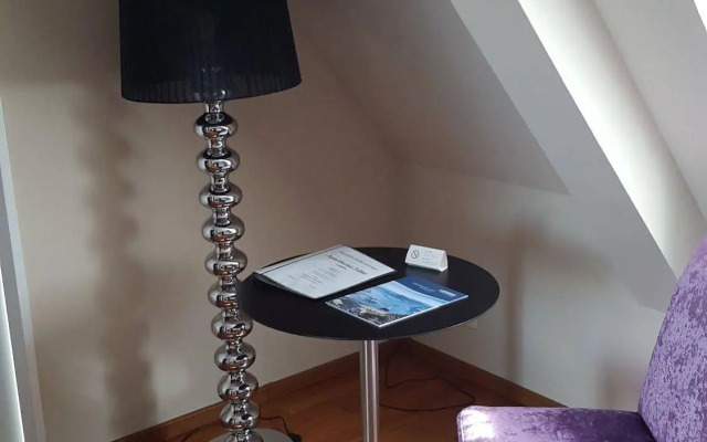The Lubo - self check-in
