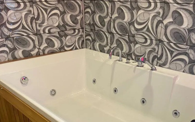 Renk Otel Karşıyaka