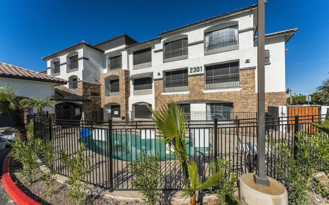Metro Tempe Apartments