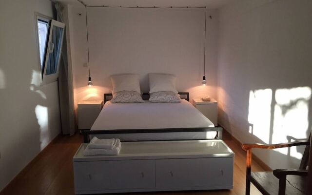 Stylish Loft 10 From Athens Historical Centre