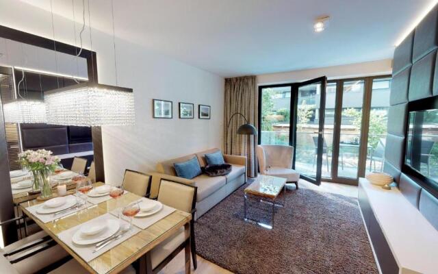 White Pearl Apartment 0.03