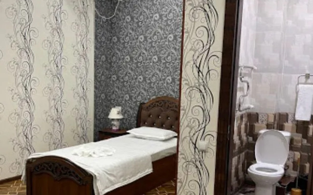 Firdavs Hotel