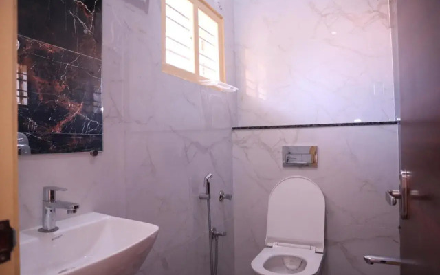 Smilestay Karanji Paradise