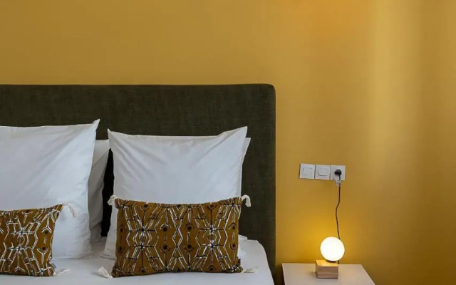 Luxury Two Bedrooms Apartment - Best Location