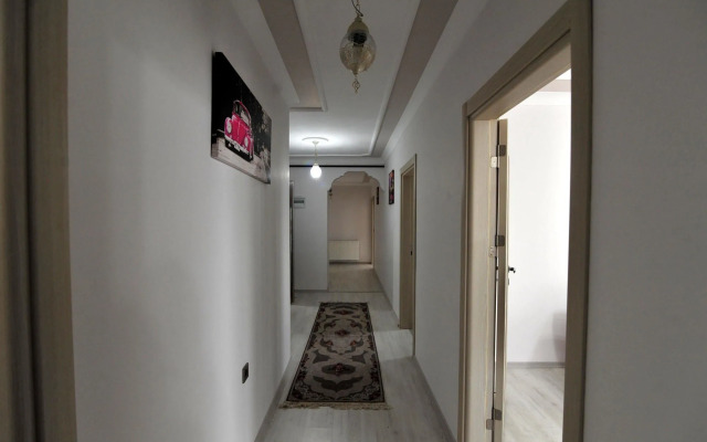 Verizana Apartments & Suites