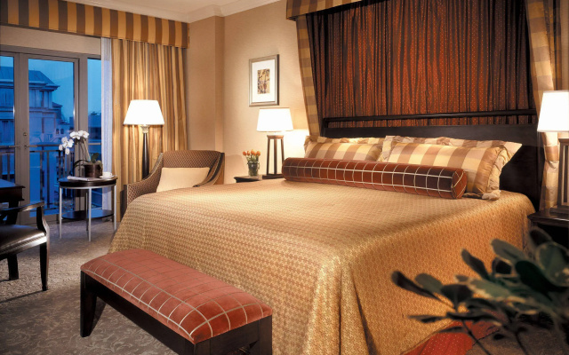 West End Washington DC, Tapestry Collection by Hilton