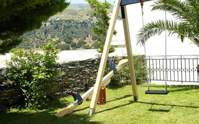 Paradise Art Hotel