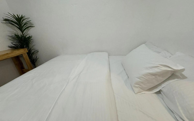 Westcoast Guest House