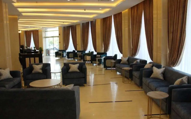 The Gulf Hotel Flats Est