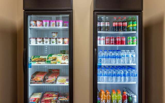 Comfort Inn & Suites Charlottesville Hollymead Town Center