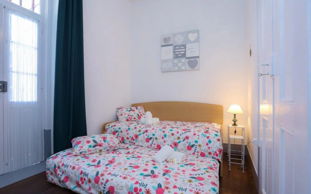 P tio da Foz by Rent4all