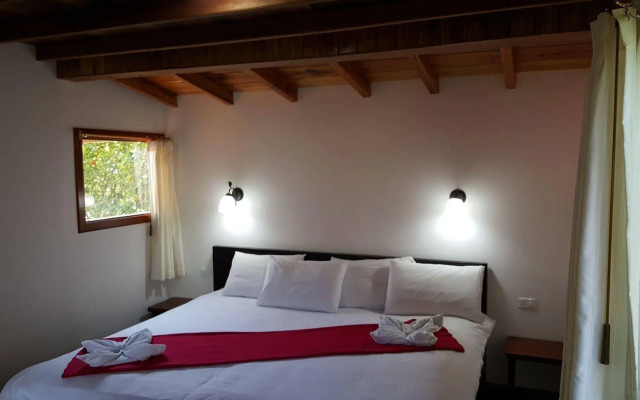 Sisakuna Lodge