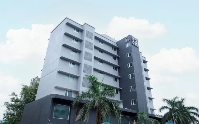 J Hotel and Banquets