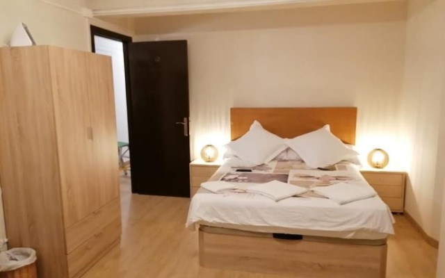 Hostel Penedes