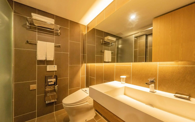Hotel Bridge Seogwipo