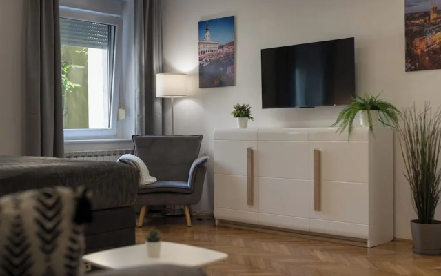 LIKE Home Apartment Zagreb top position
