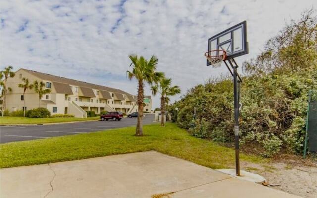 Summerhouse 251 2 Bedroom Condo by RedAwning