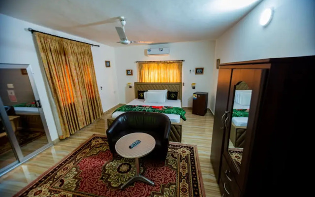 Nap Apartment Hotel