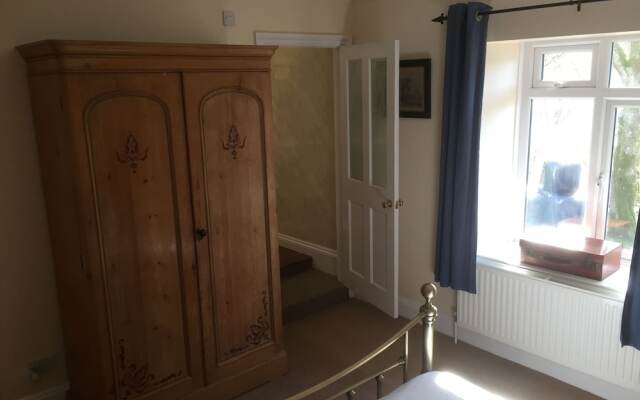 Dartfordleigh B&B