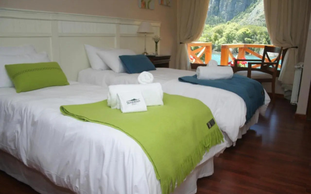 Sendero Lodge