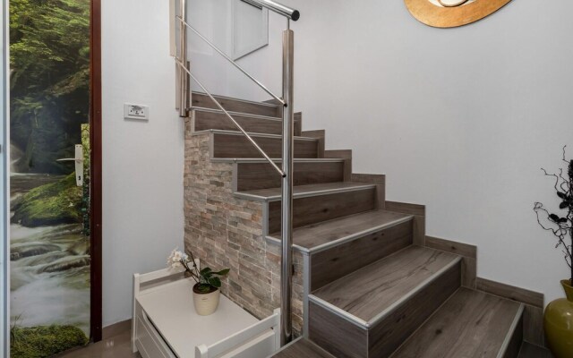 Beautiful Home in Crikvenica With Wifi and 6 Bedrooms