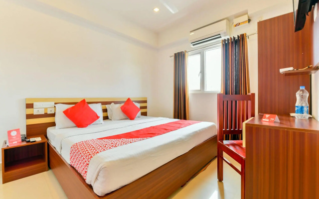 Puthens Capitol Inn; Ernakulam by OYO