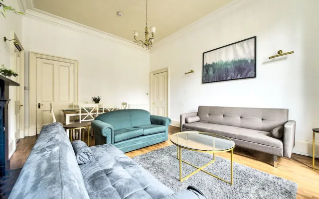Alva - City Centre Apartment