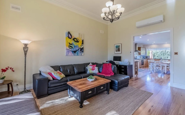 Federation at 3 Genesta in Cowes – Guest Rooms – Cowes