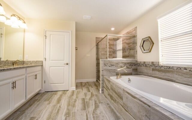 6-Bedroom Villa in Davenport 1517MB