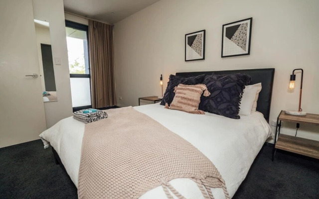 Oak on Ebenezer - Heart of the East End - Free - Wifi