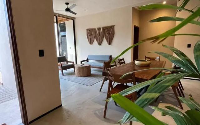 La Veleta Luxury Condos