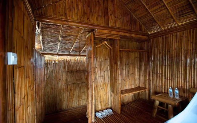 Phuree Hut